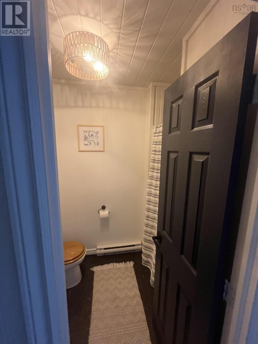 Single Family House Mini for Sale in  Rockland Road Rockland 