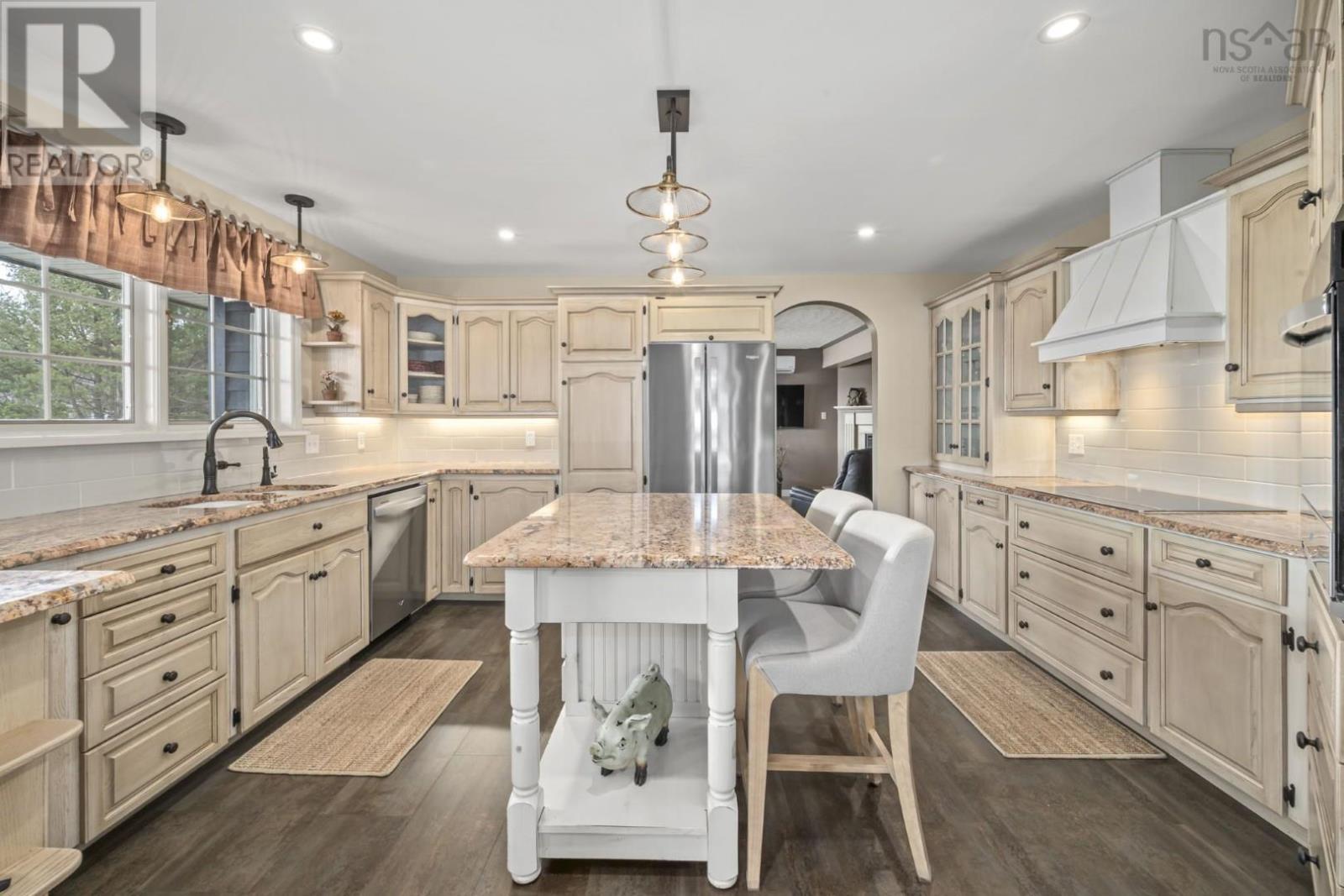 Property 28 of 51 of 34 Norwood Court