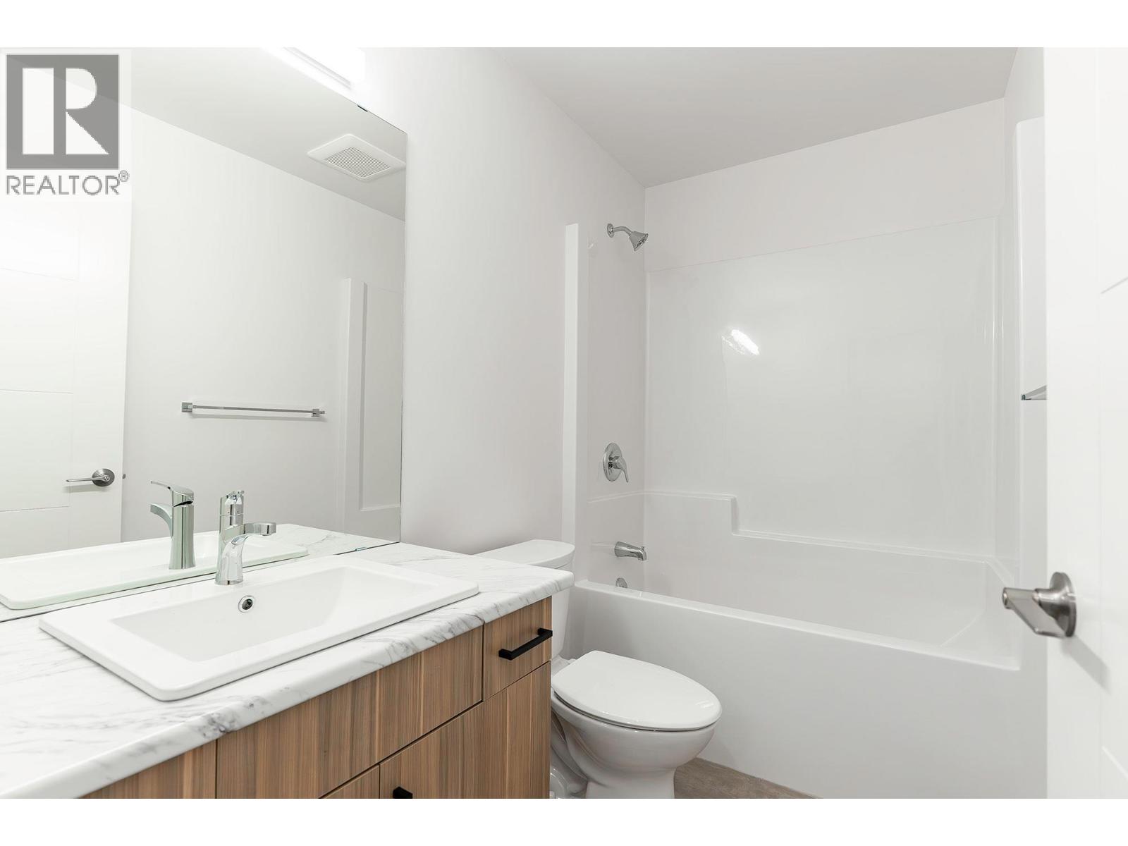 318 2345 Butt Road, West Kelowna