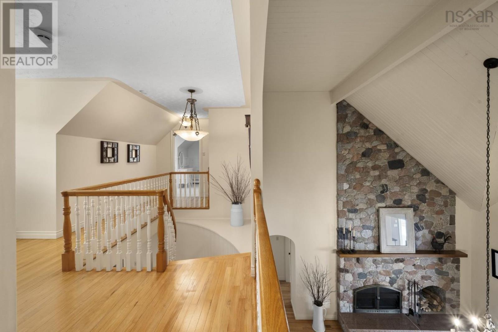 Property 36 of 51 of 34 Norwood Court