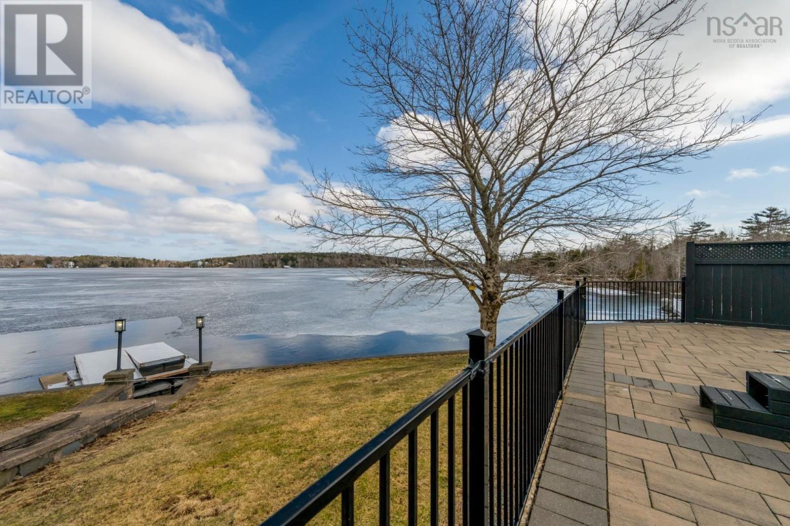 Property 31 of 51 of 34 Norwood Court