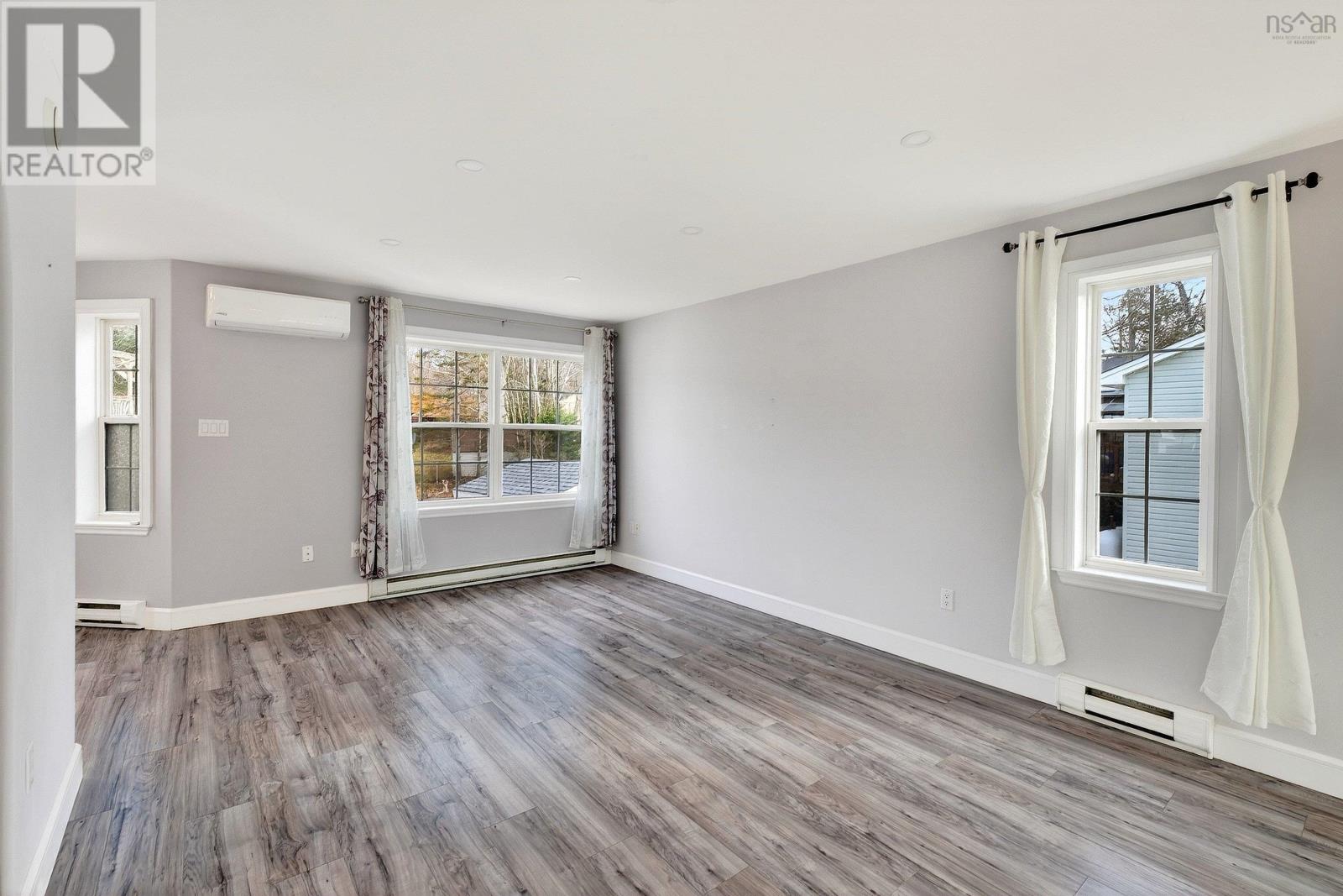 Property 25 of 42 of 14 Bucheron Crescent