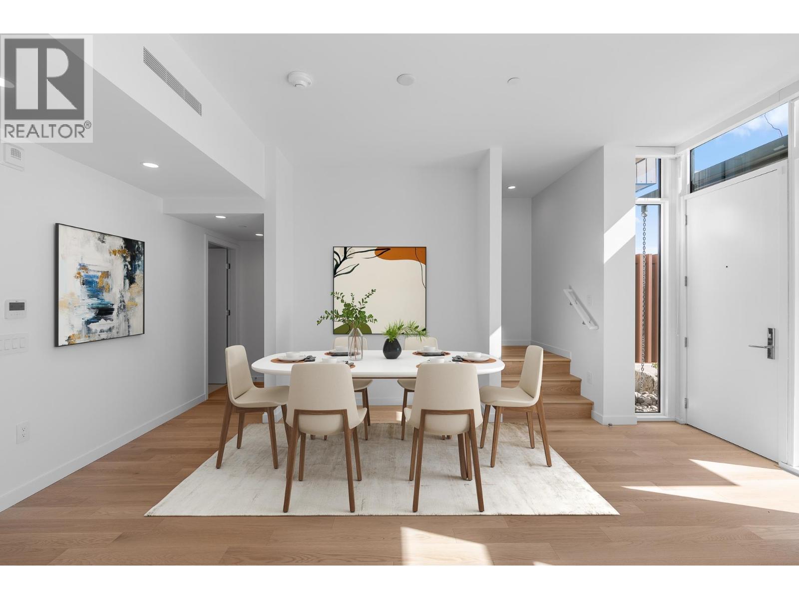 209 3963 UPLANDS WAY, West Vancouver