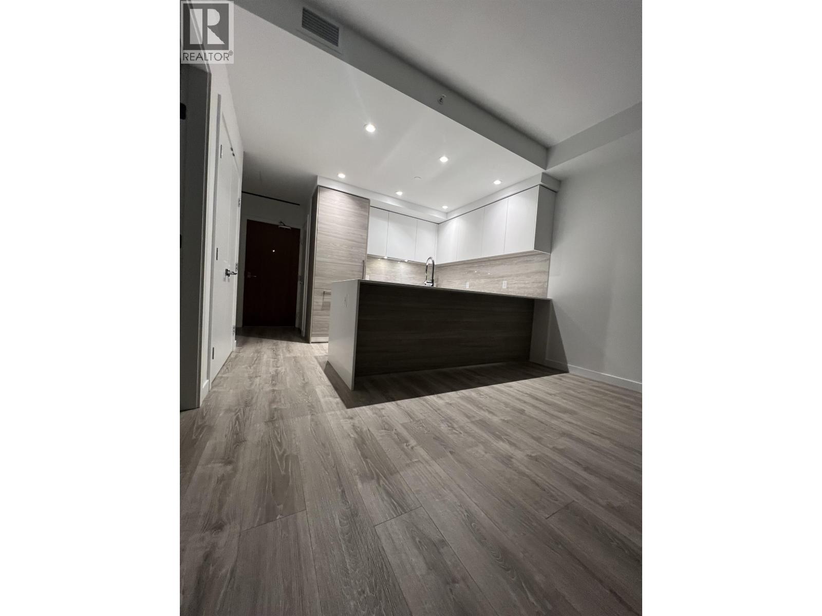 3505 680 QUAYSIDE DRIVE, New Westminster