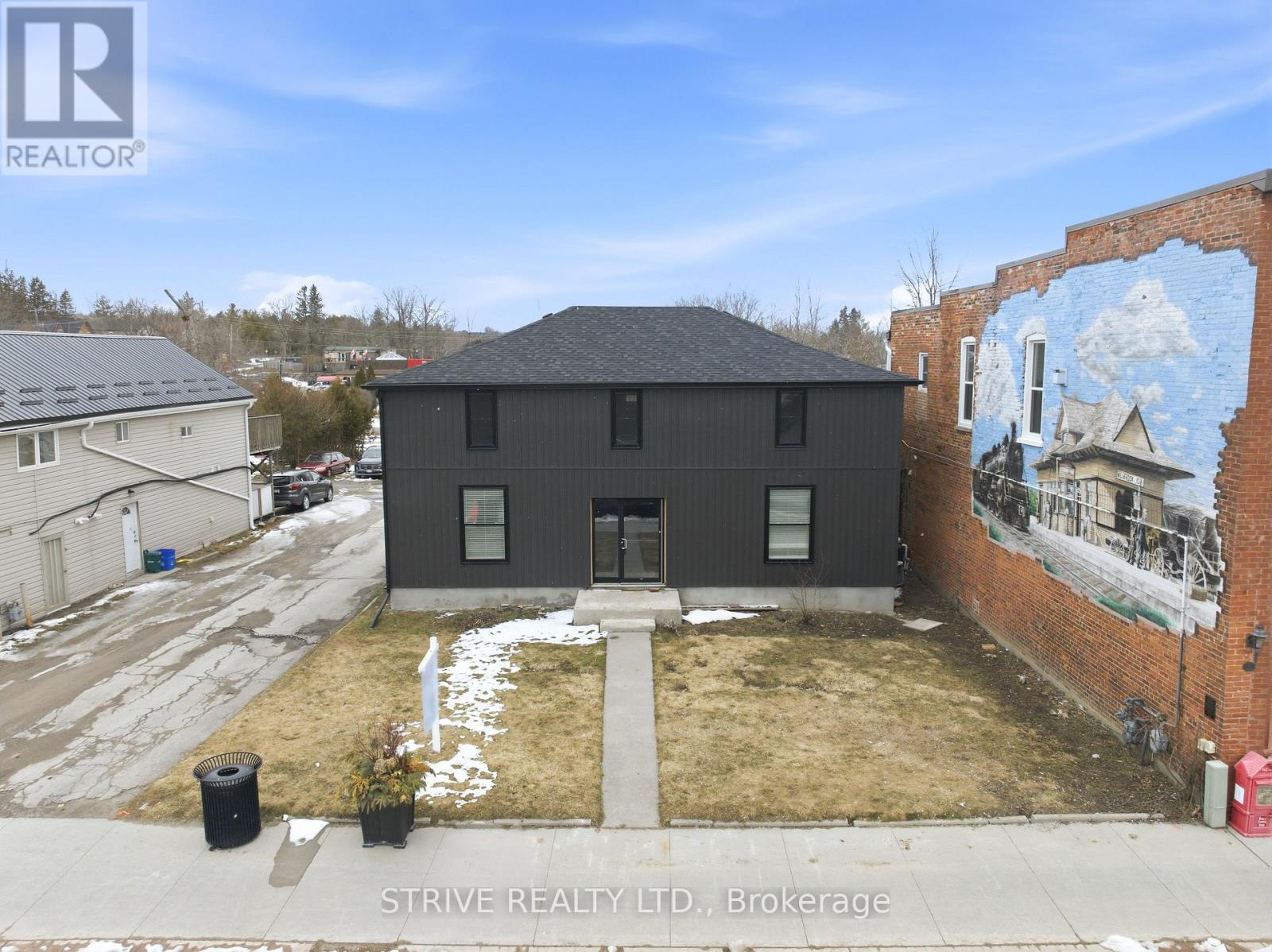 20 KING STREET E - 16