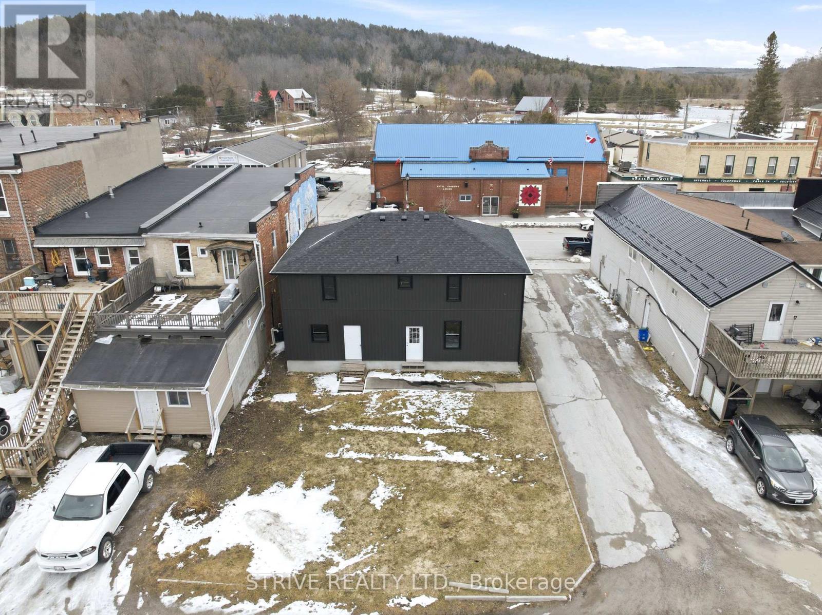 20 KING STREET E - 19