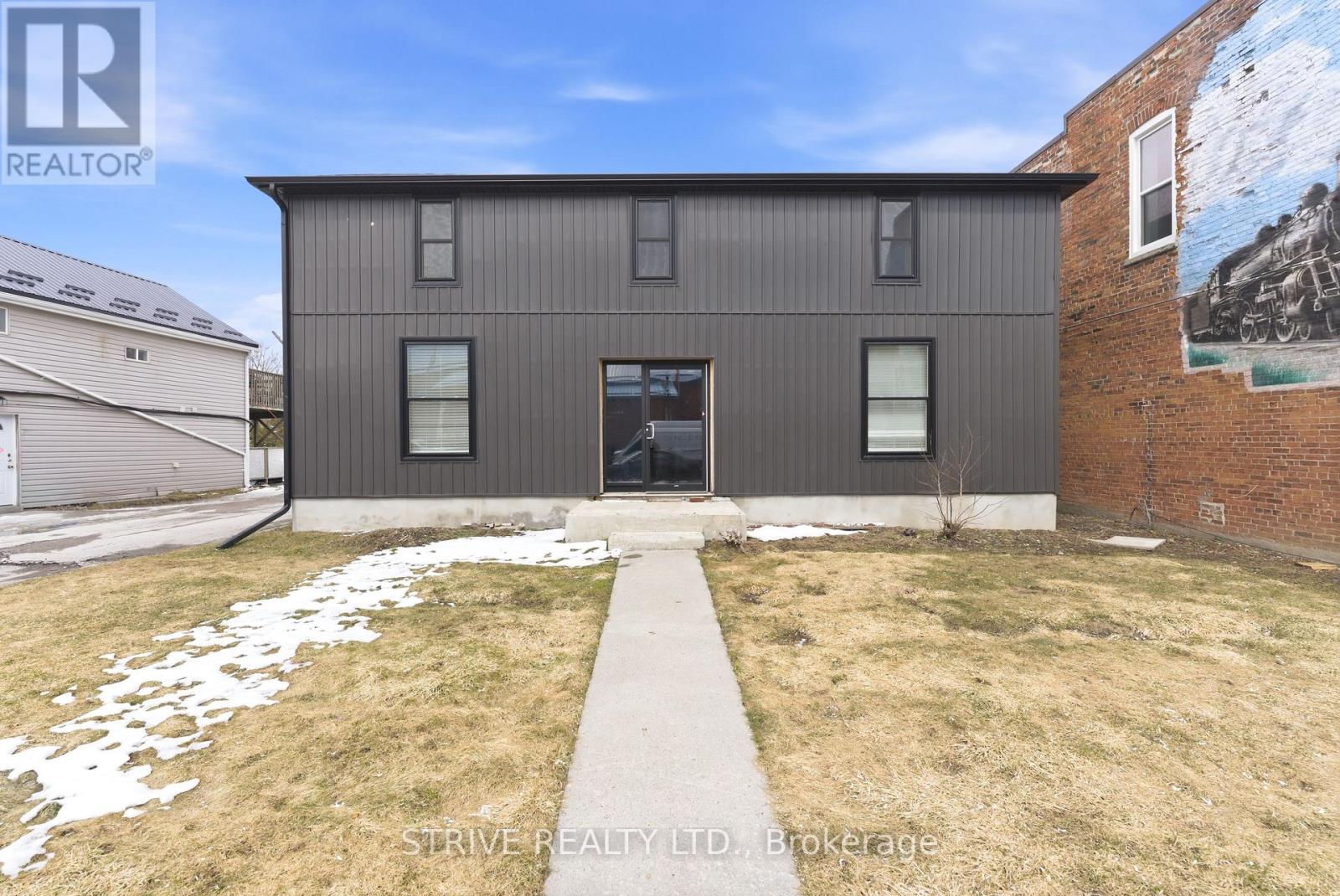 20 KING STREET E - 3