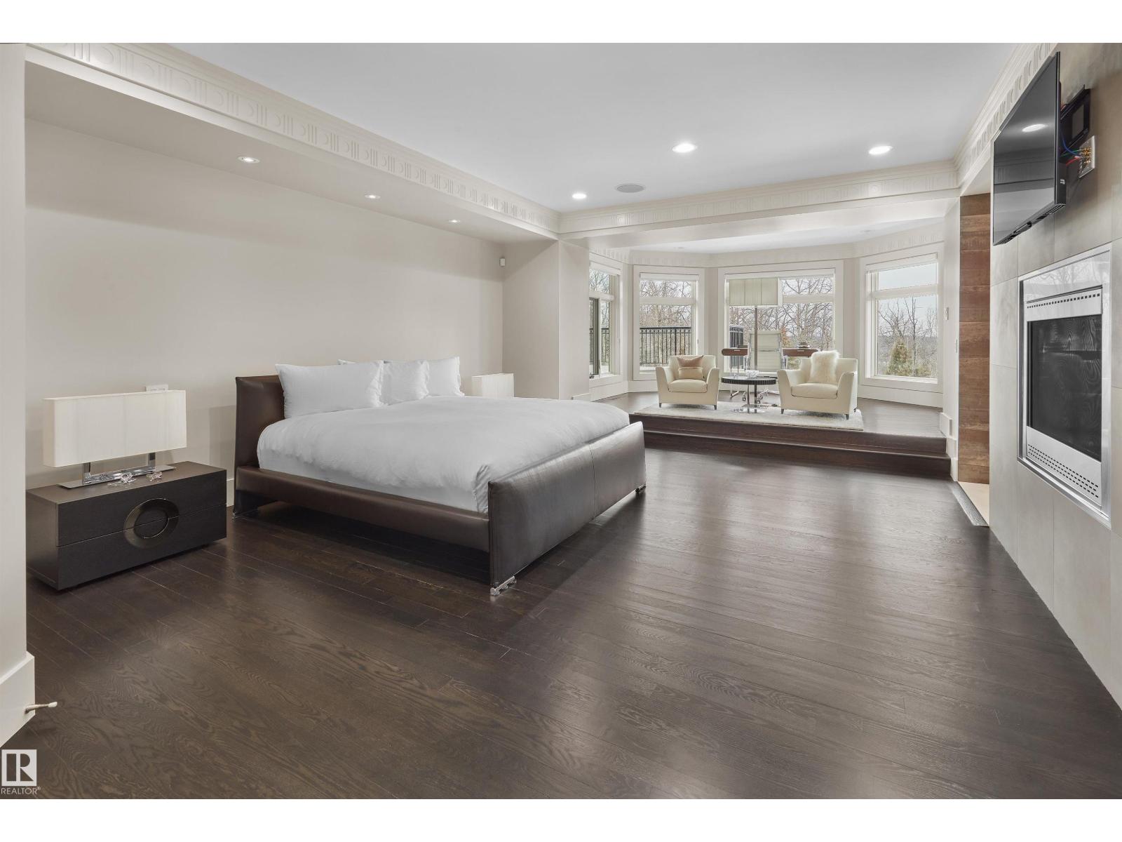 16 WINDERMERE DR SW, Edmonton