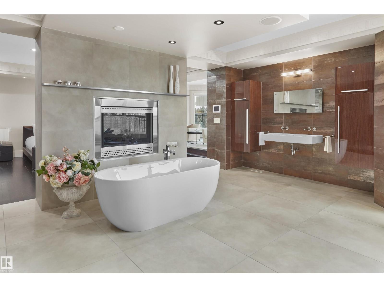 16 WINDERMERE DR SW - 25