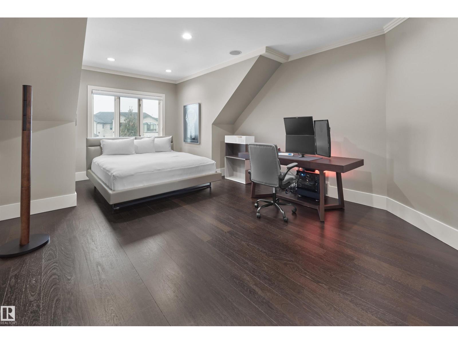 16 WINDERMERE DR SW, Edmonton