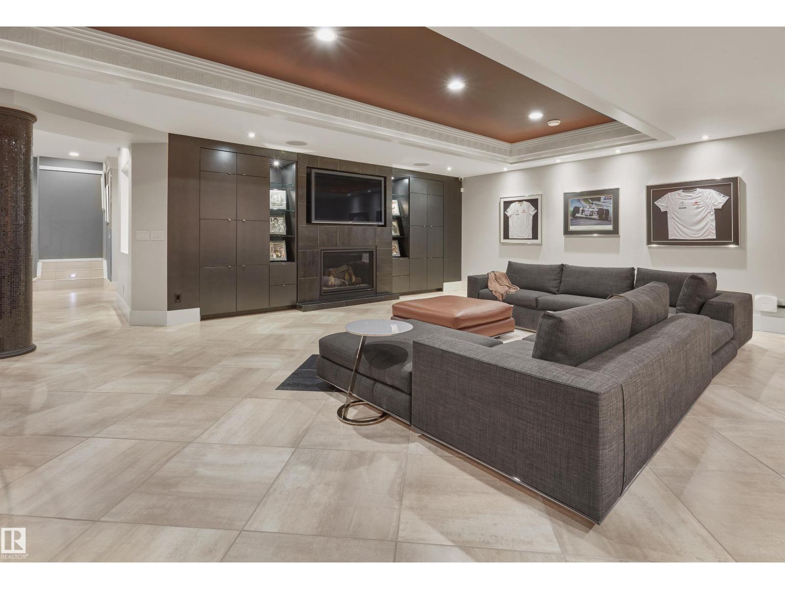 16 WINDERMERE DR SW, Edmonton