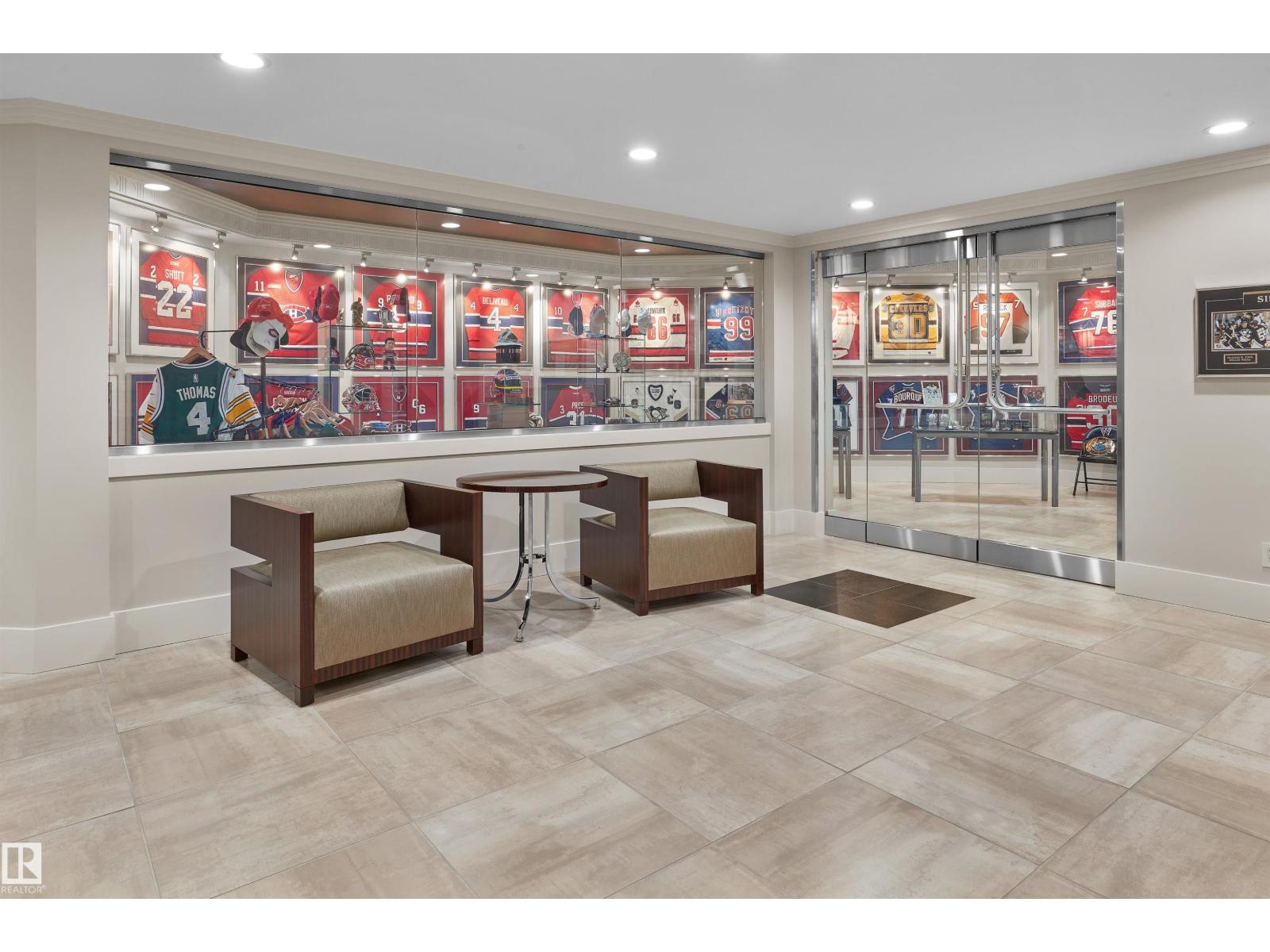 16 WINDERMERE DR SW - 42