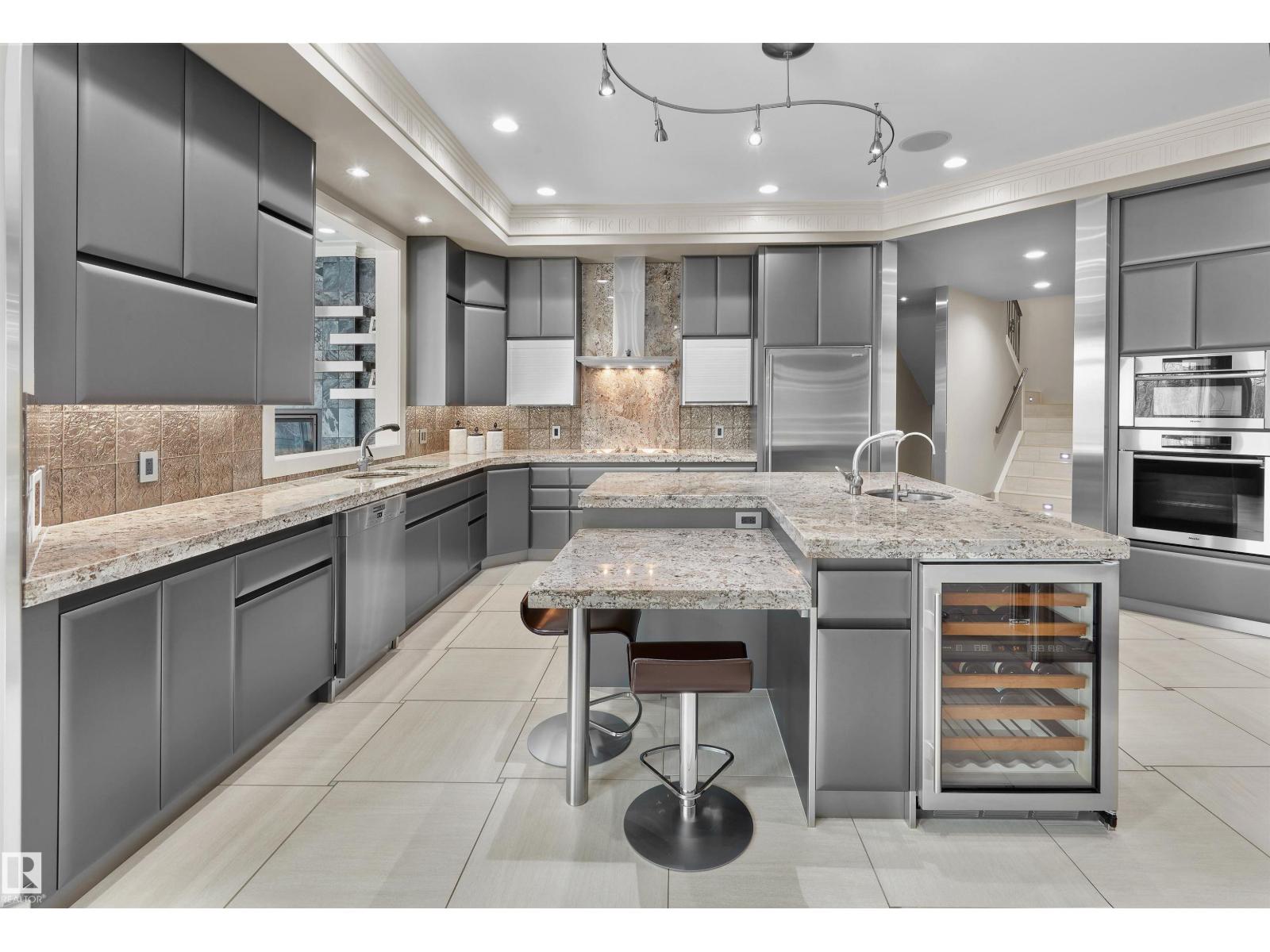 16 WINDERMERE DR SW, Edmonton