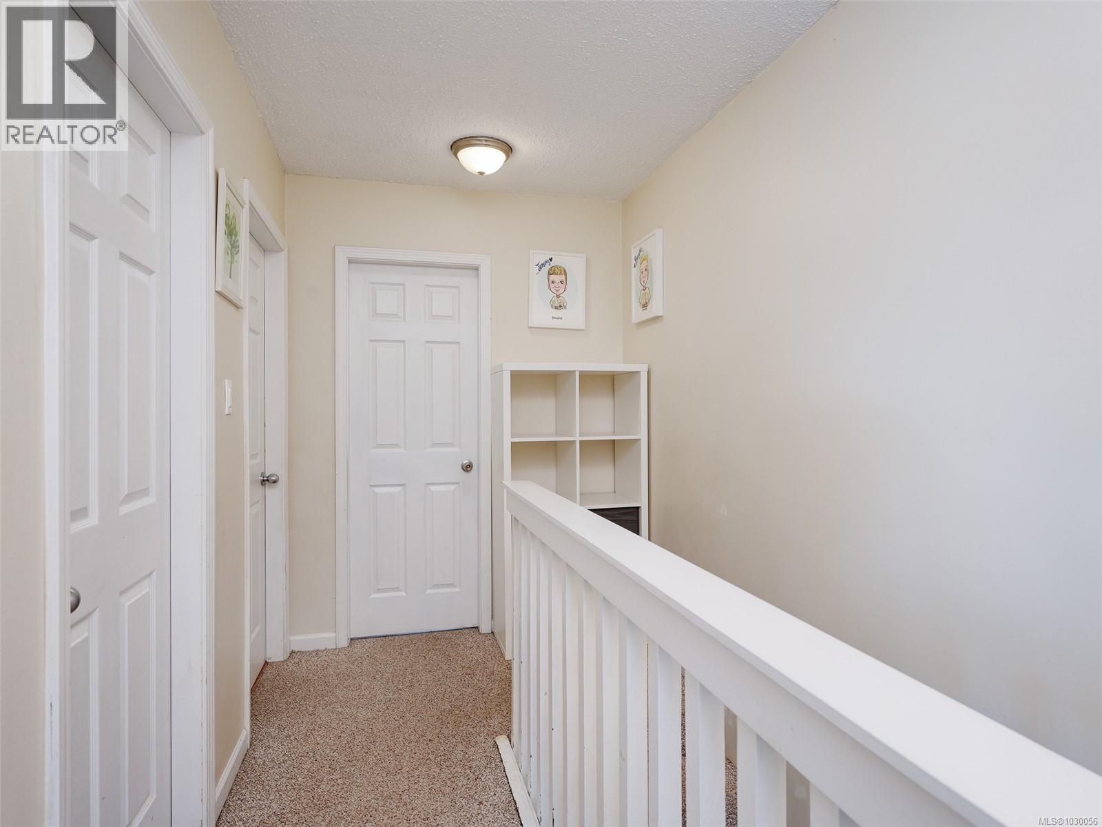 2035 MELVILLE DR - 17