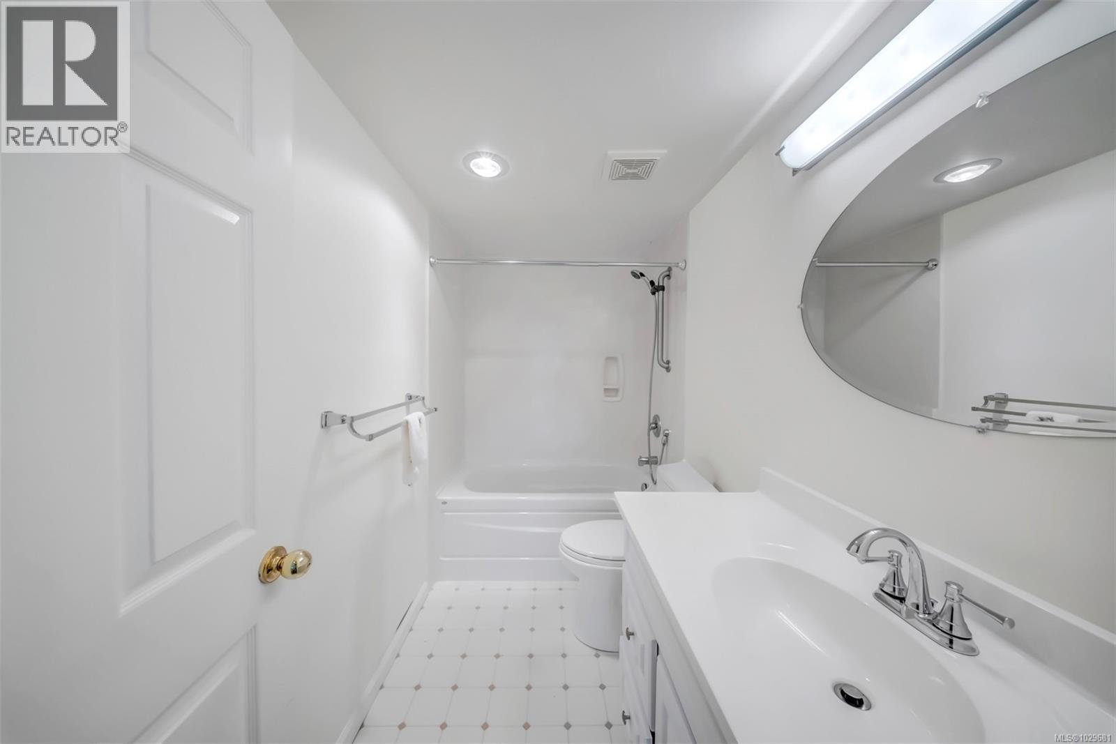 #405 420 LINDEN AVE - 22