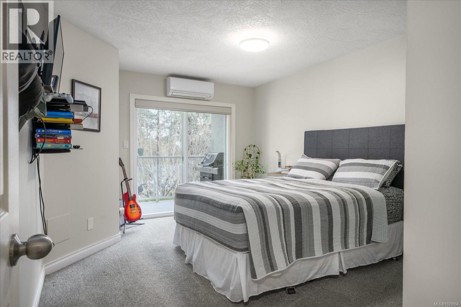 #202 2 DORIC AVE - 15