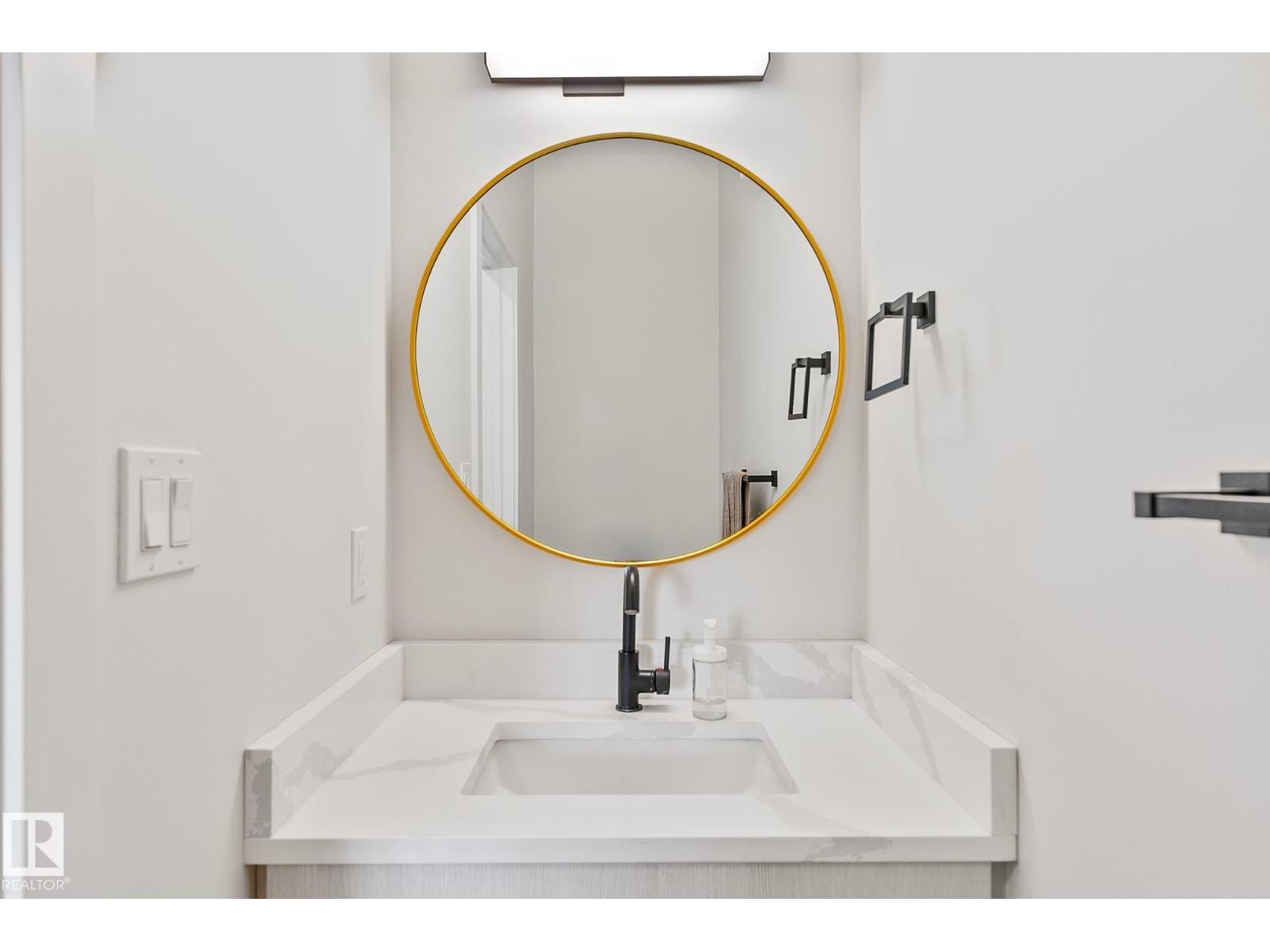 10363 149 ST NW - 24