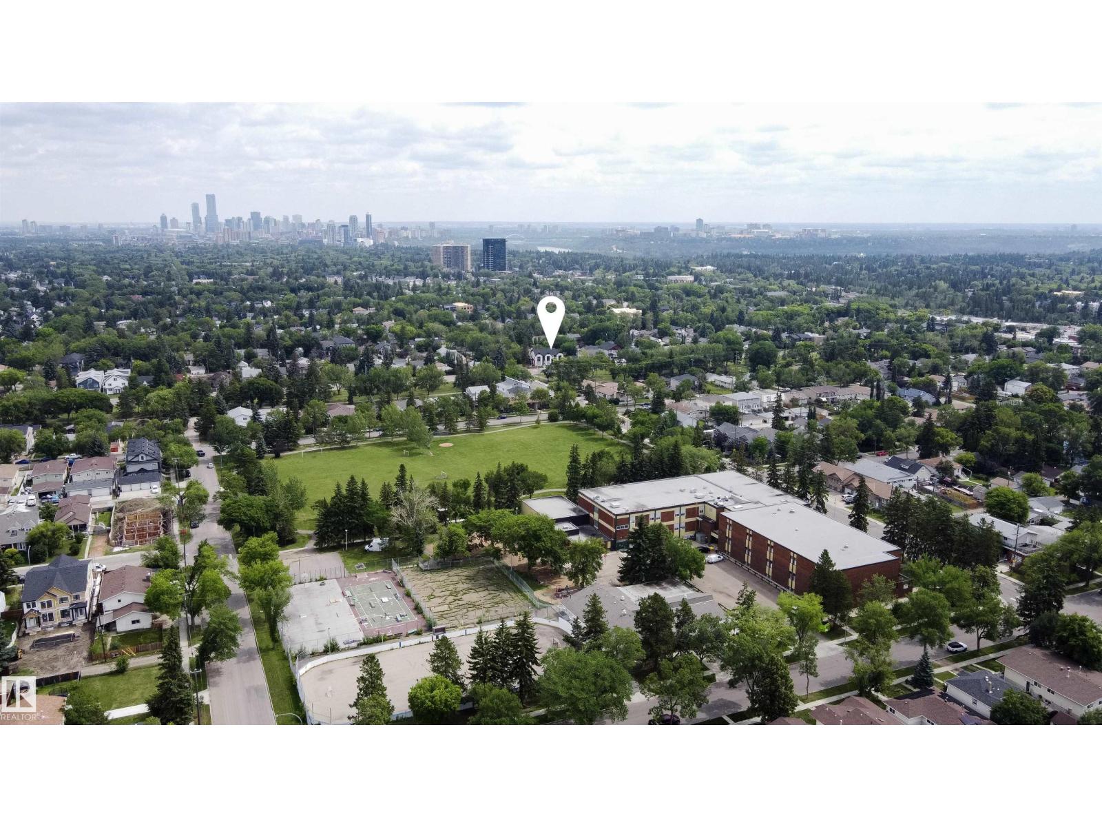 10363 149 ST NW - 4