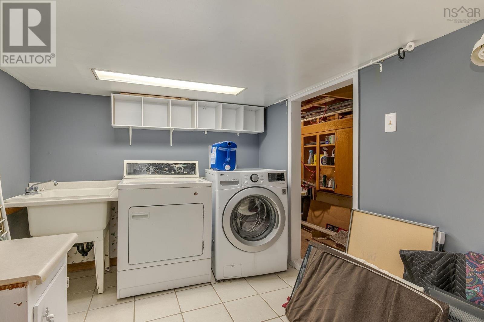 Property 23 of 45 of 23 Kuluna Court