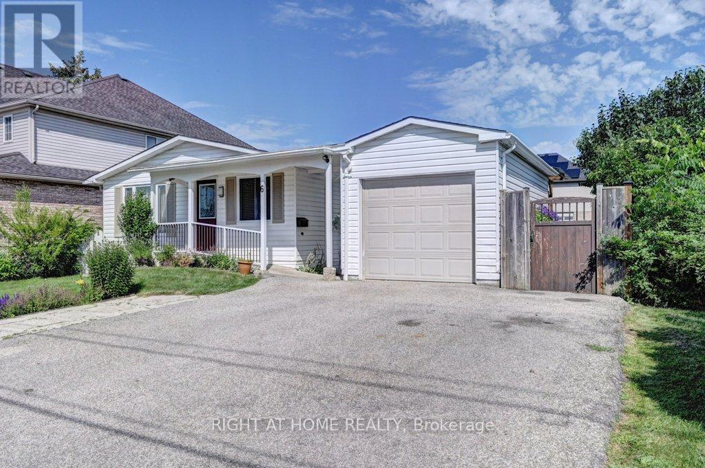 6 FERNDALE AVENUE - 1