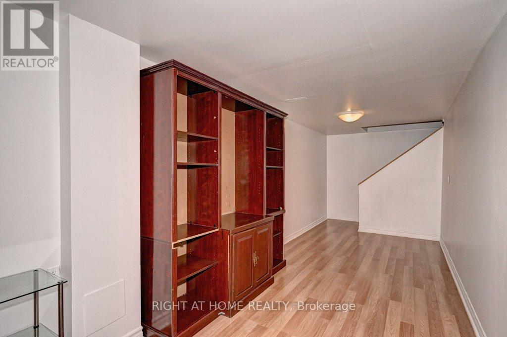 6 FERNDALE AVENUE - 34