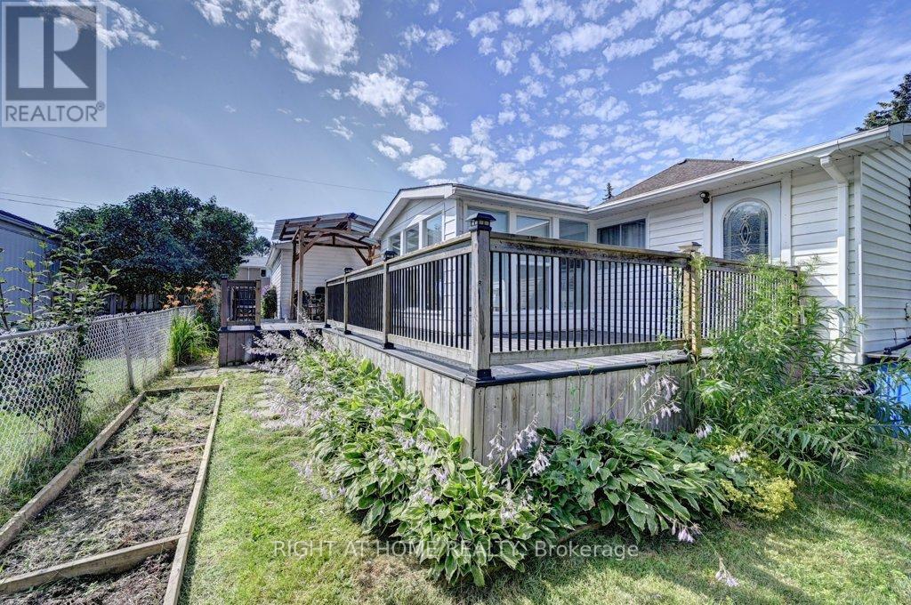 6 FERNDALE AVENUE - 43