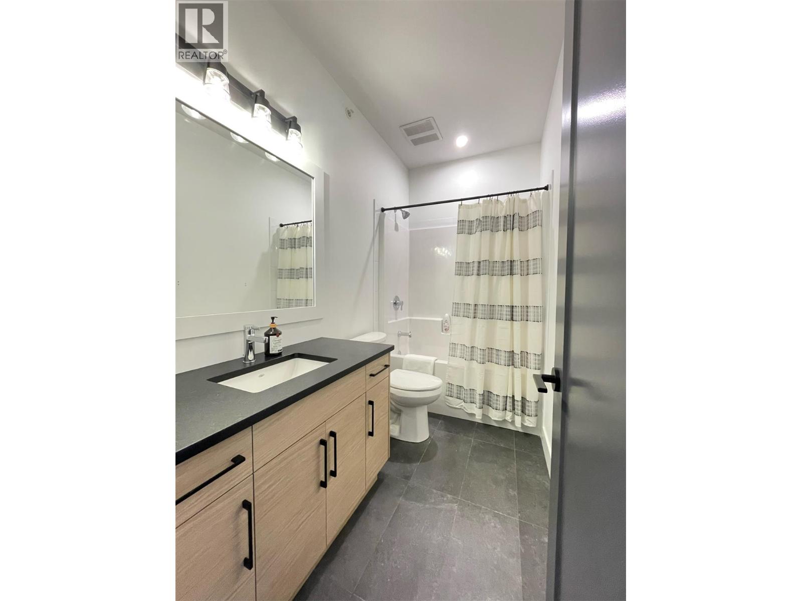 120 Grizzly Ridge Trail Unit# 14, Big White