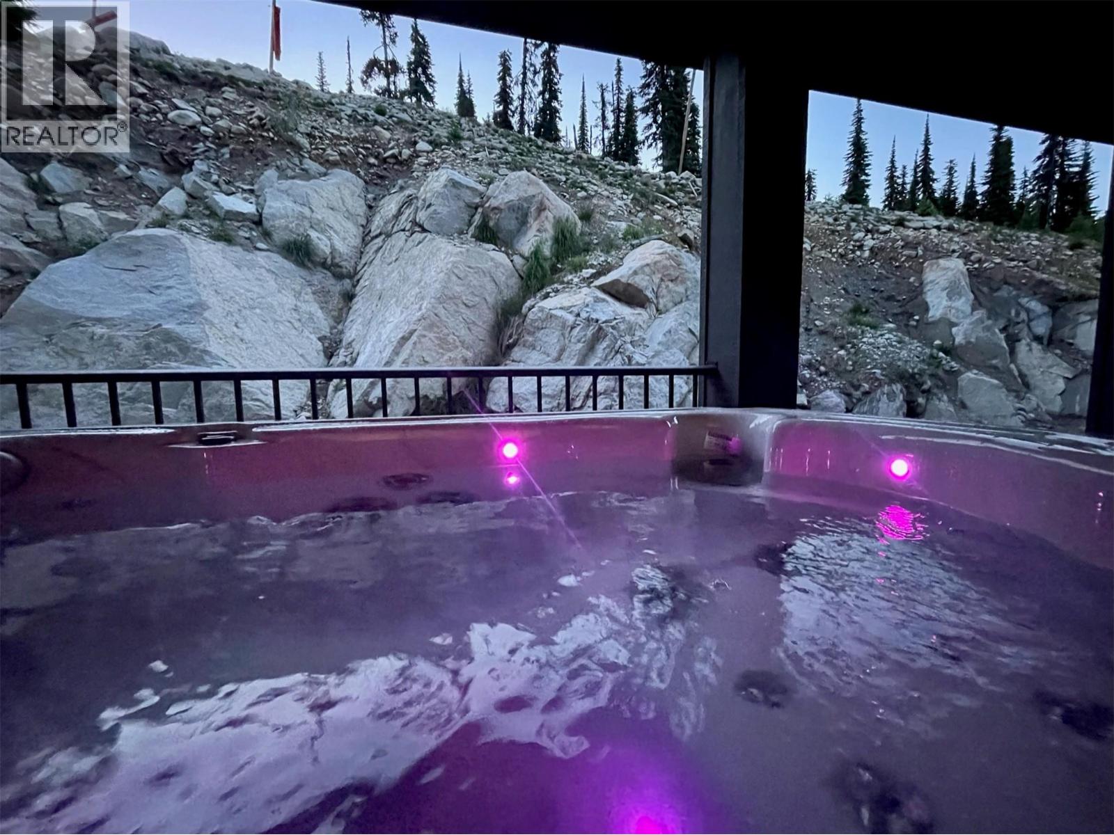 120 Grizzly Ridge Trail Unit# 14, Big White