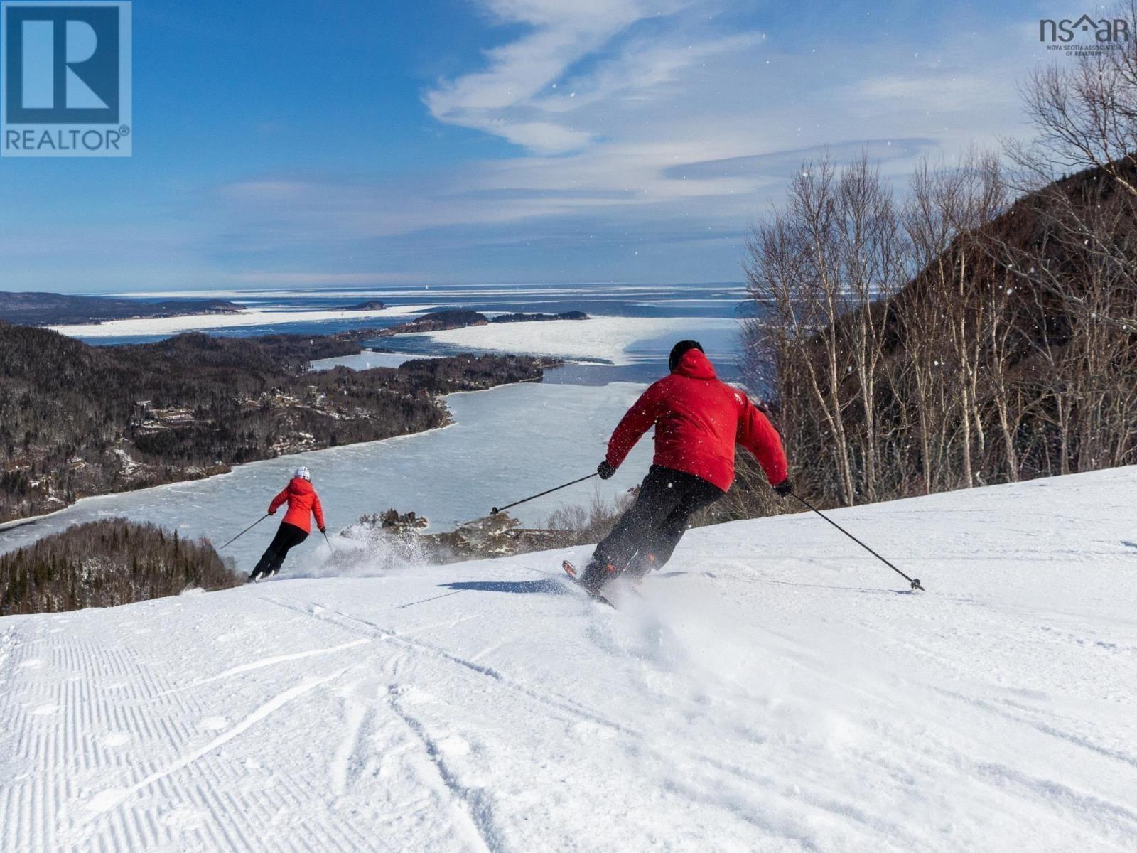 Property 21 of 30 of Unit 205 38693 Cabot Trail