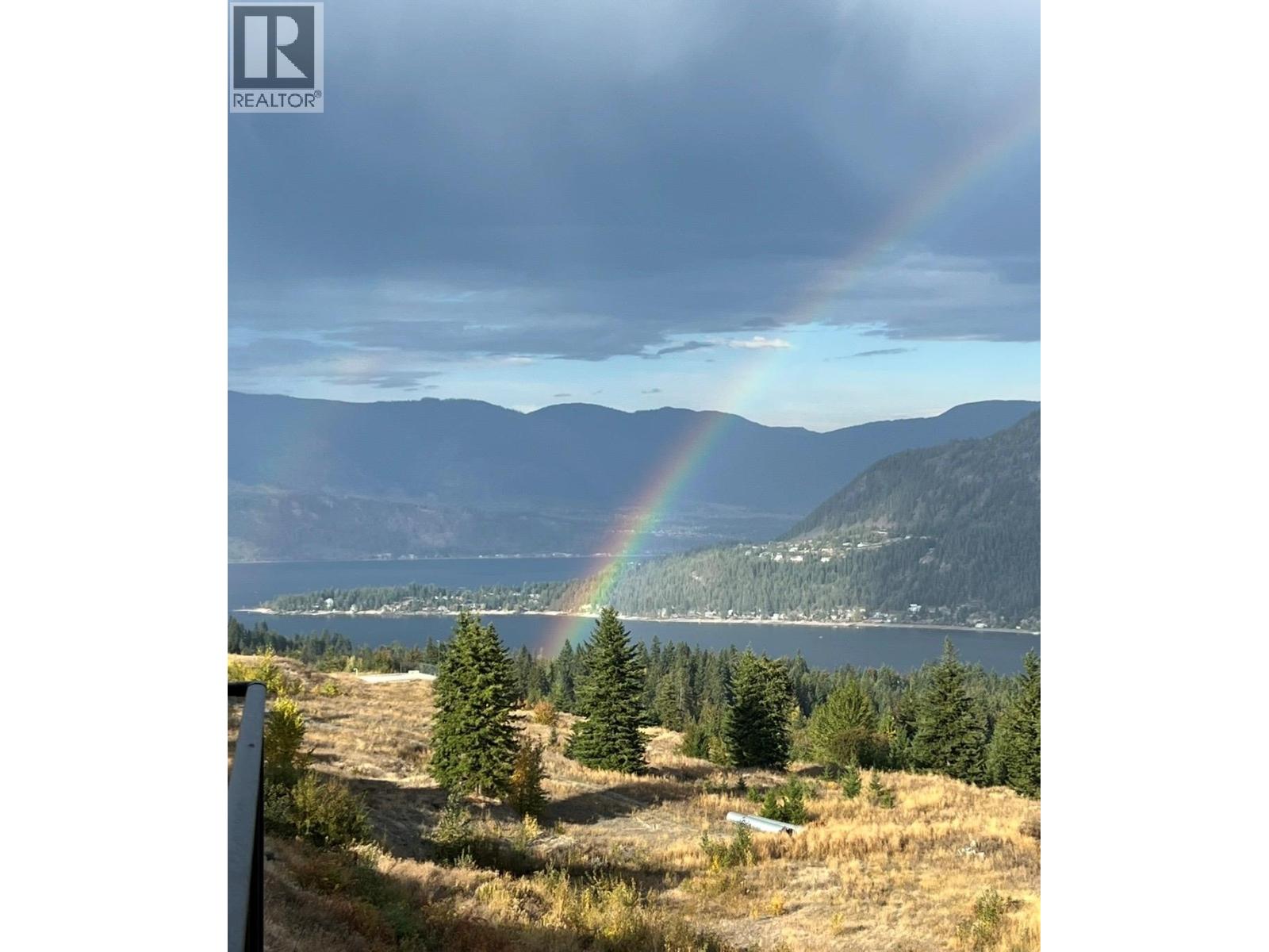 2518 Highlands Drive, Blind Bay