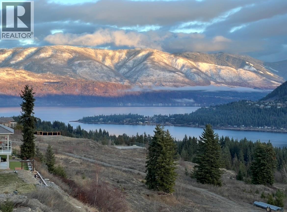  2518 Highlands Drive, Blind Bay