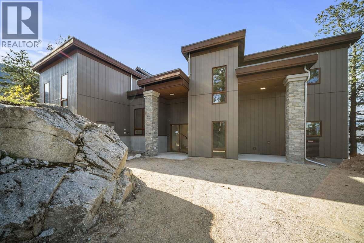 9845 East Side Road Unit# 165, Vernon