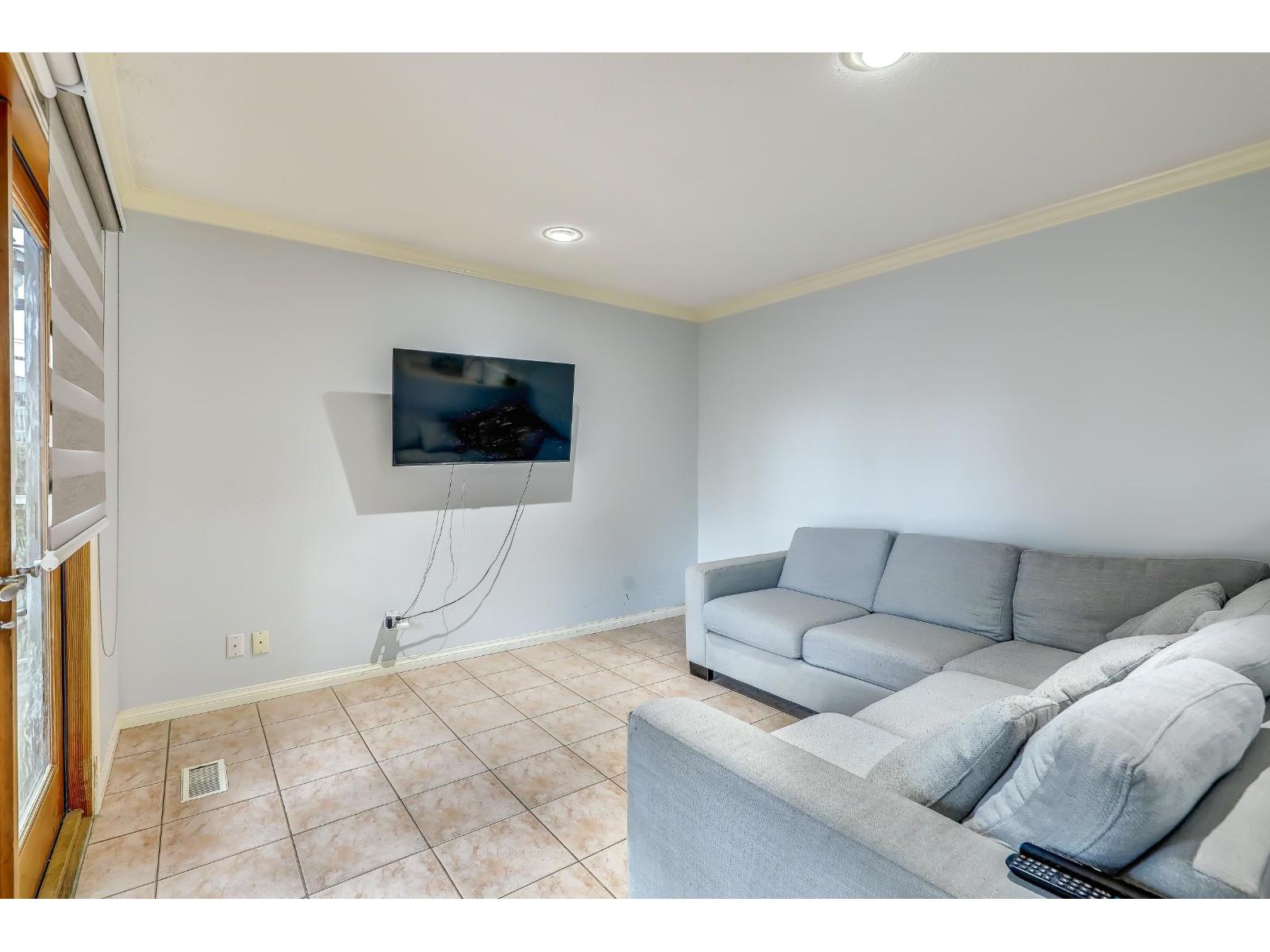 7554 FILEY Drive, Delta