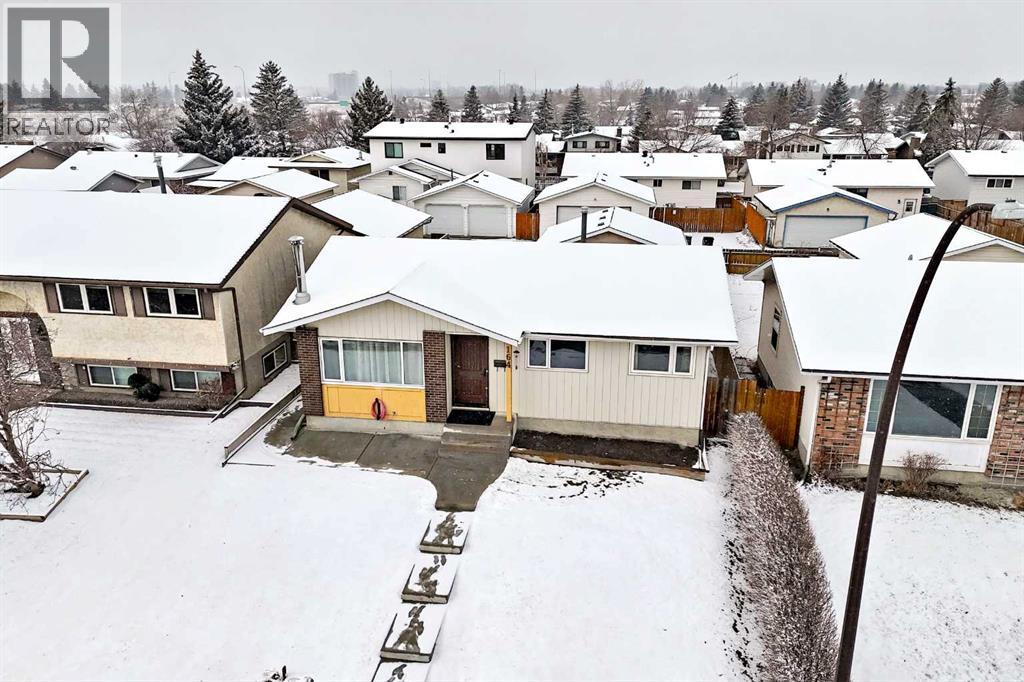 Single Family House Bungalow for Sale in  Rundlefield Crescent NE Rundle Calgary 