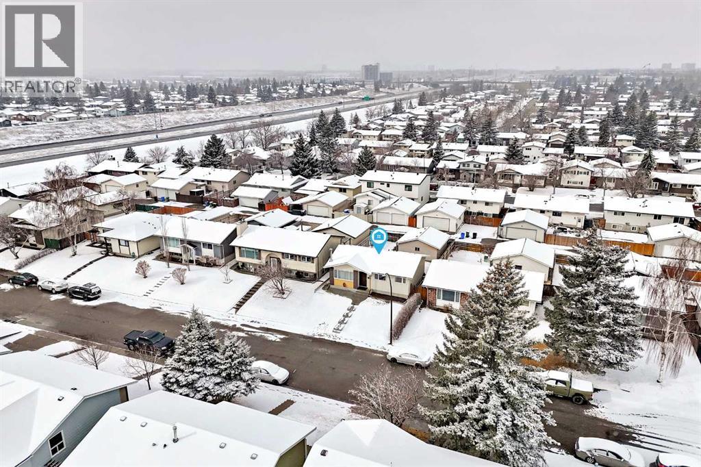 Single Family House Bungalow for Sale in  Rundlefield Crescent NE Rundle Calgary 