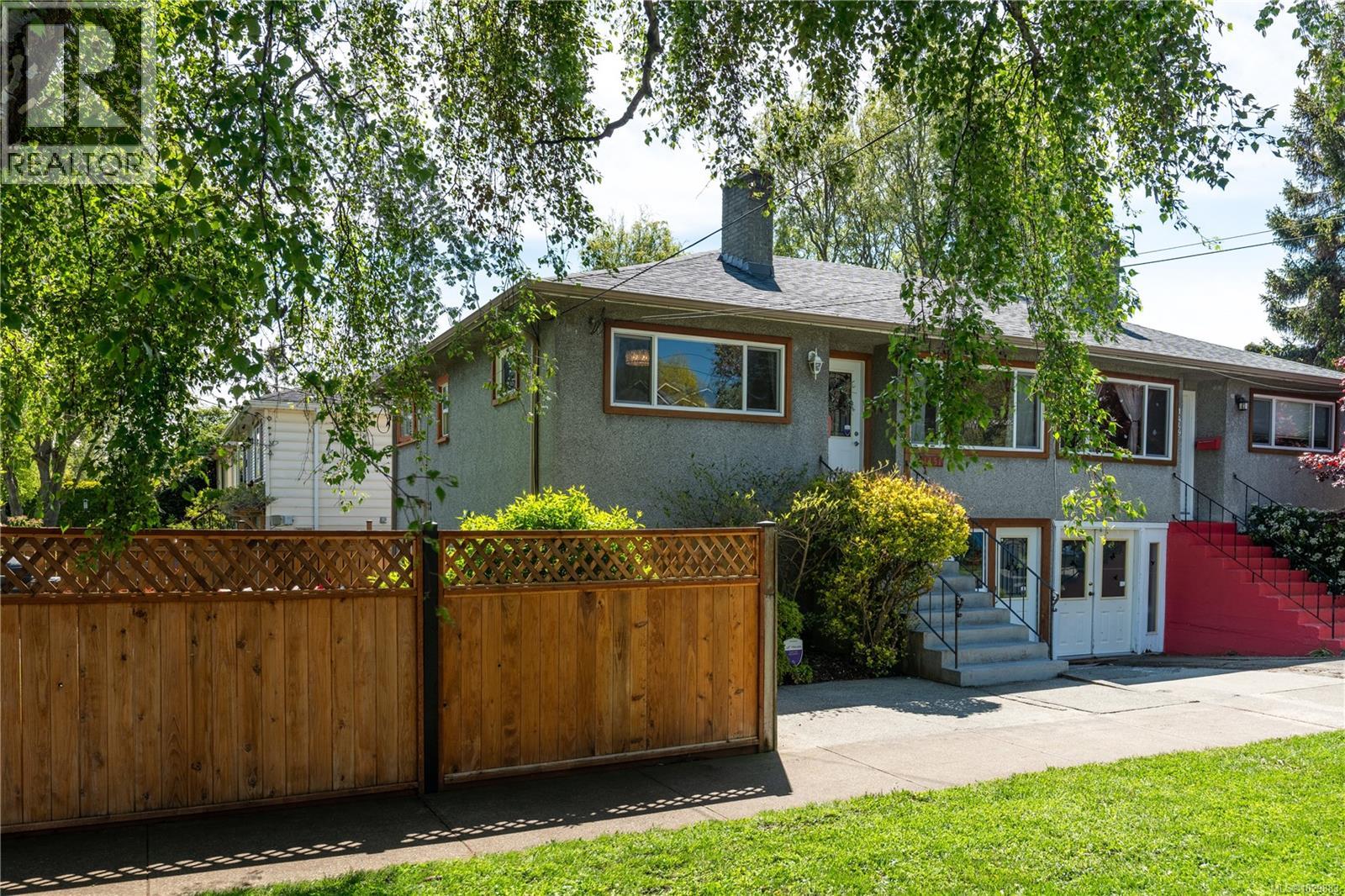 1451 Brooke St - 1