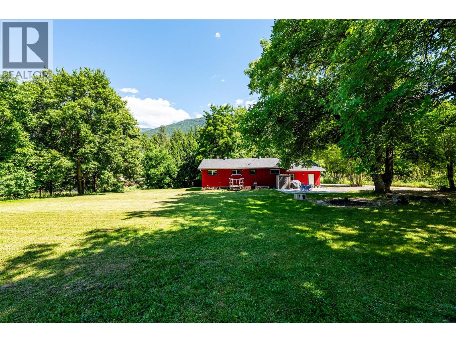 1801 3A Highway, Castlegar