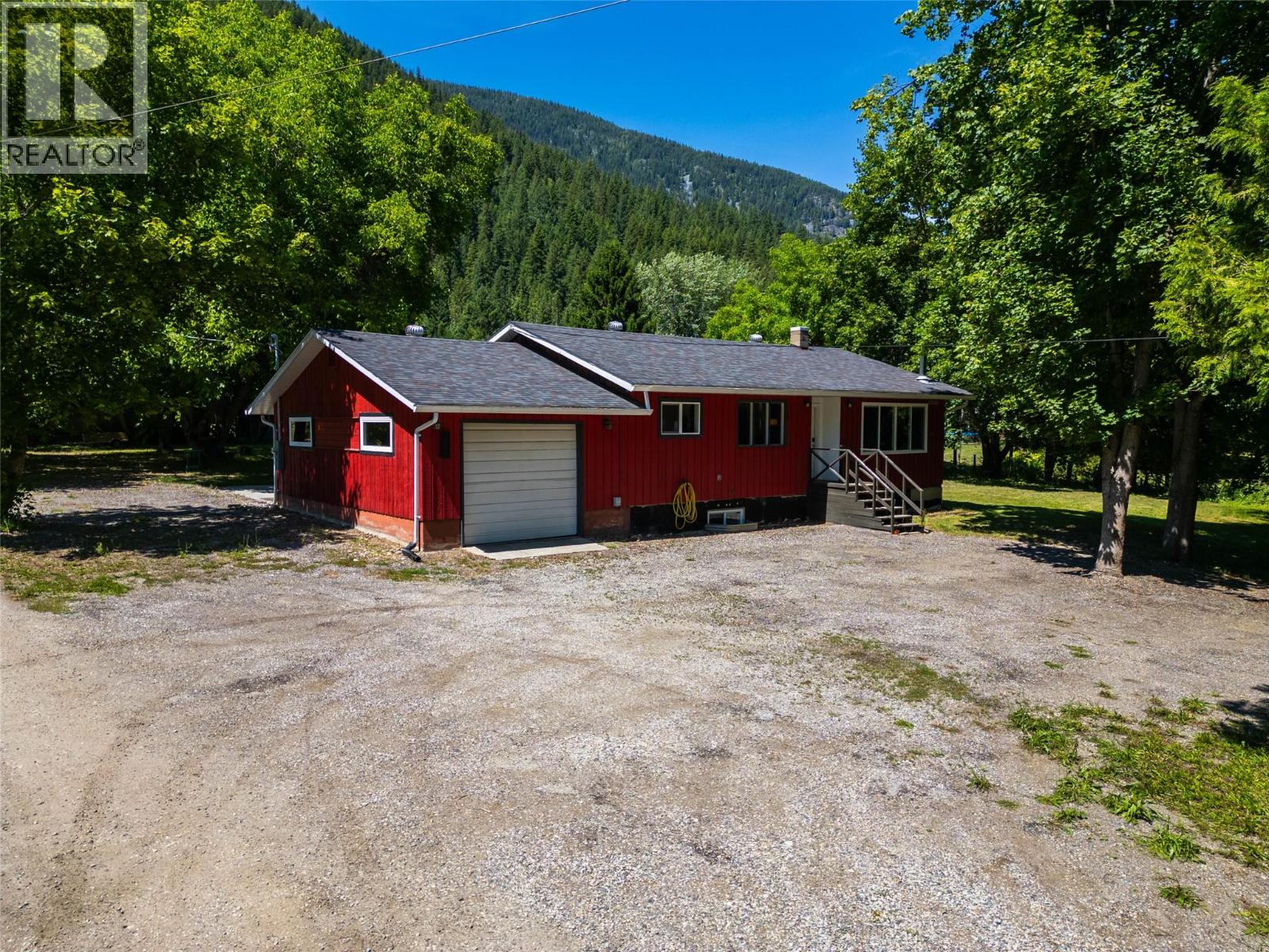 1801 3A Highway, Castlegar