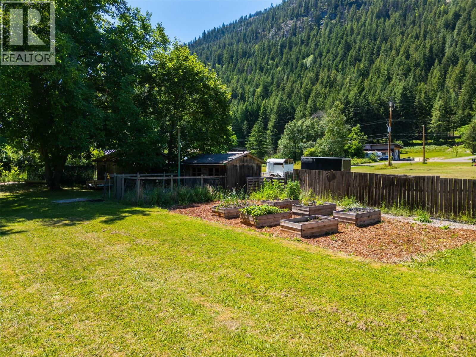 1801 3A Highway, Castlegar