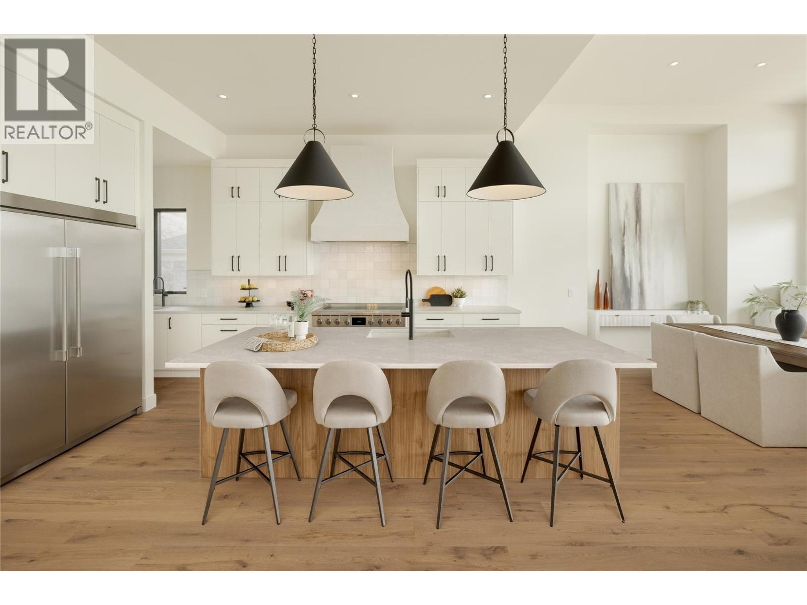  573 Clifton Court, Kelowna