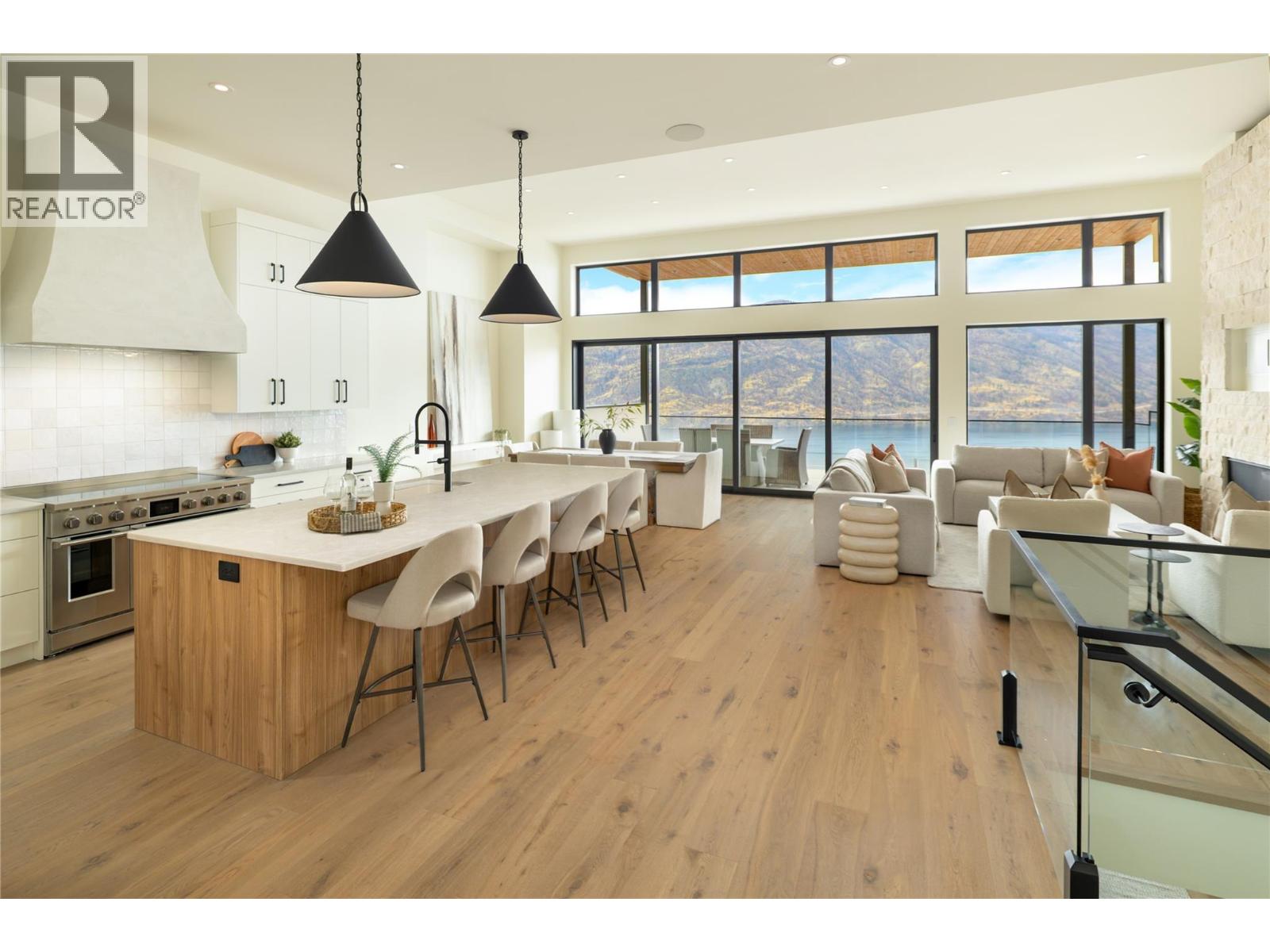  573 Clifton Court, Kelowna