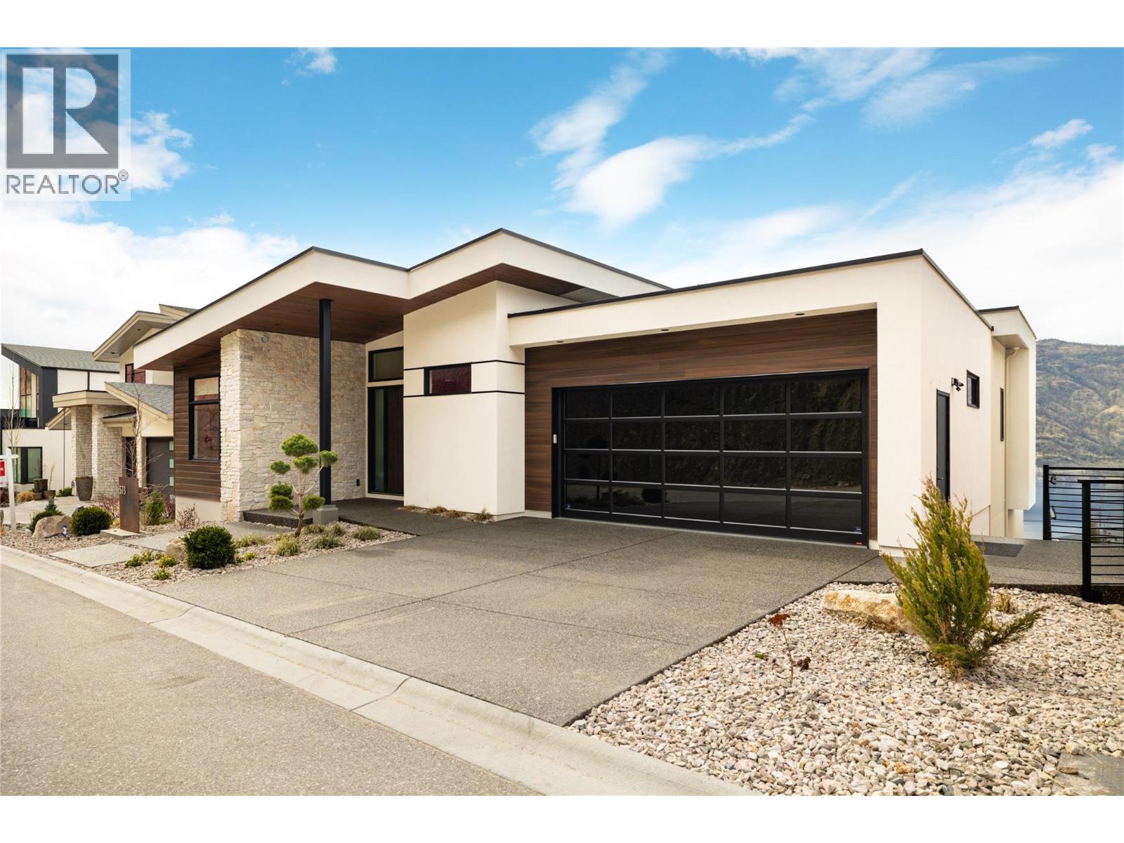  573 Clifton Court, Kelowna