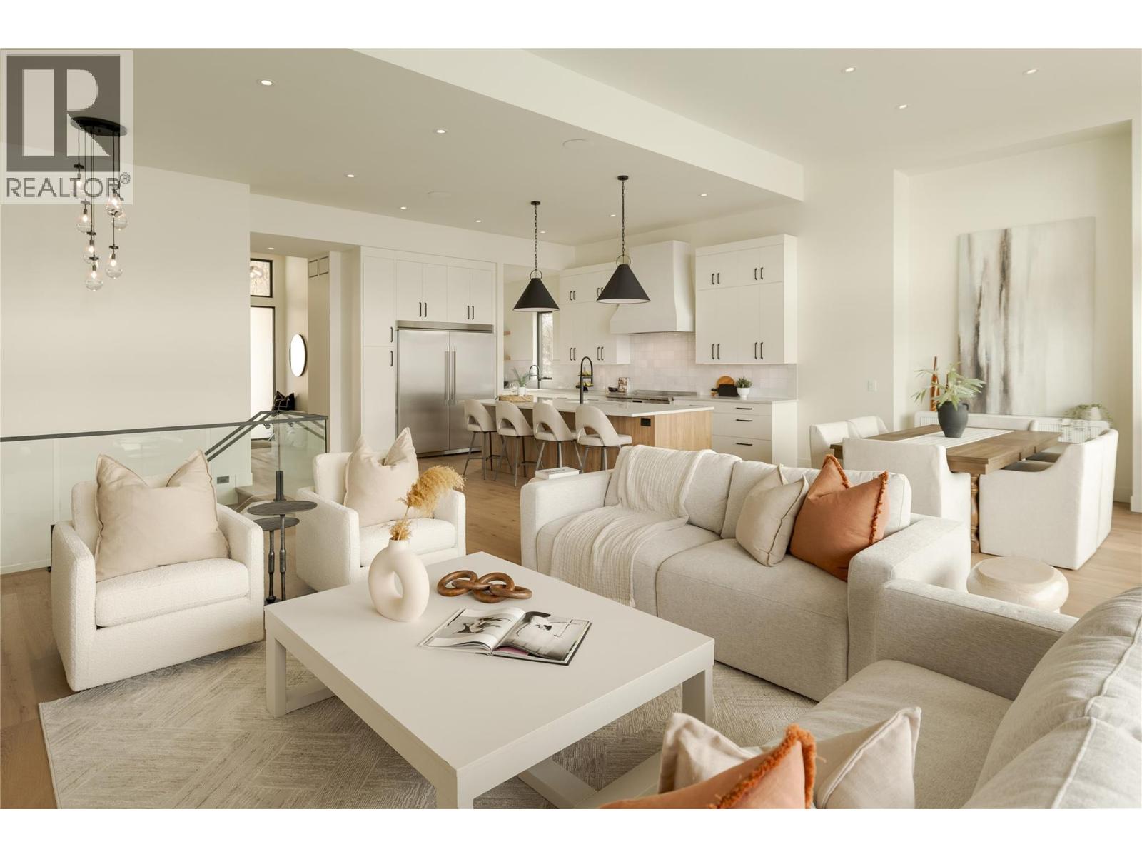  573 Clifton Court, Kelowna