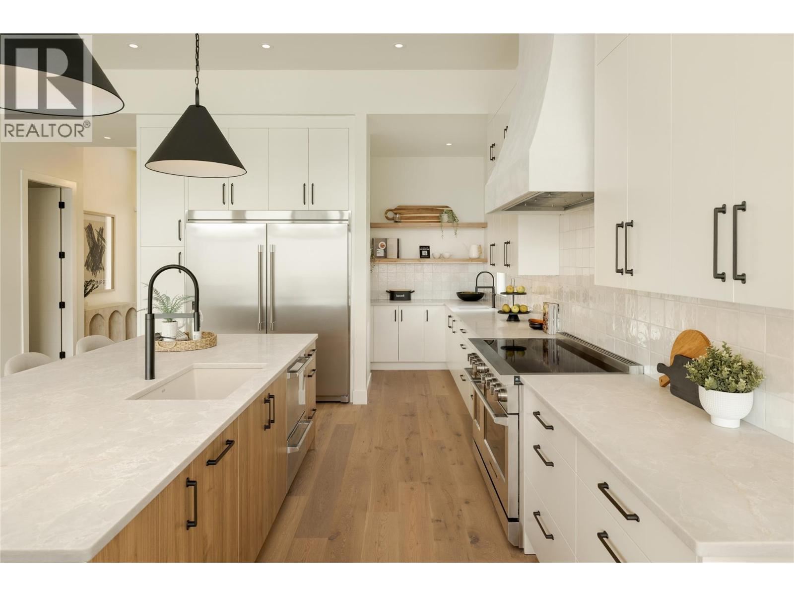  573 Clifton Court, Kelowna