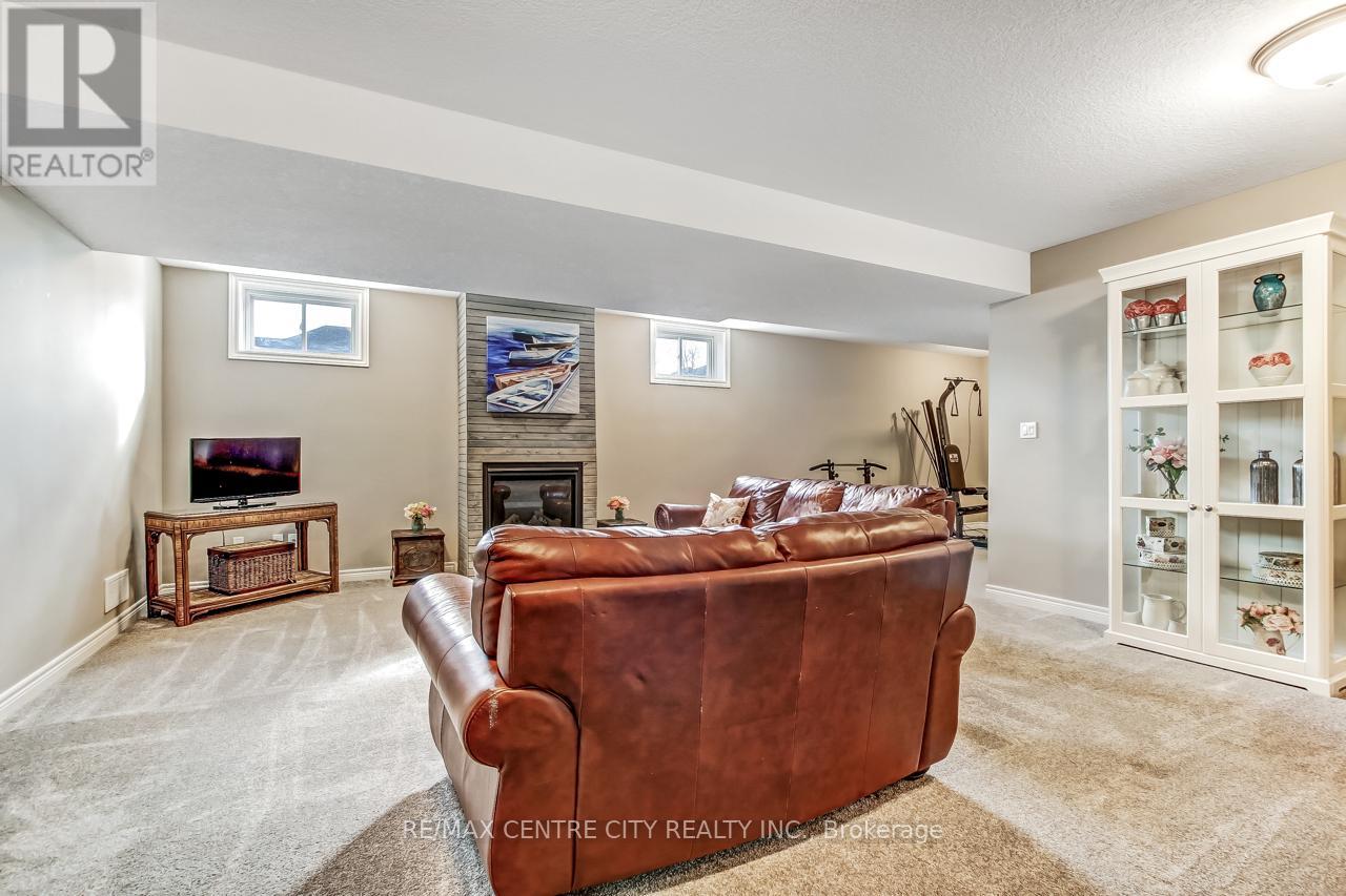 417 BEAMISH STREET Property Photo