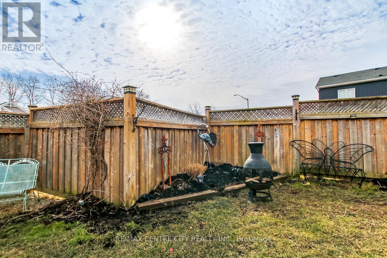 417 BEAMISH STREET Property Photo