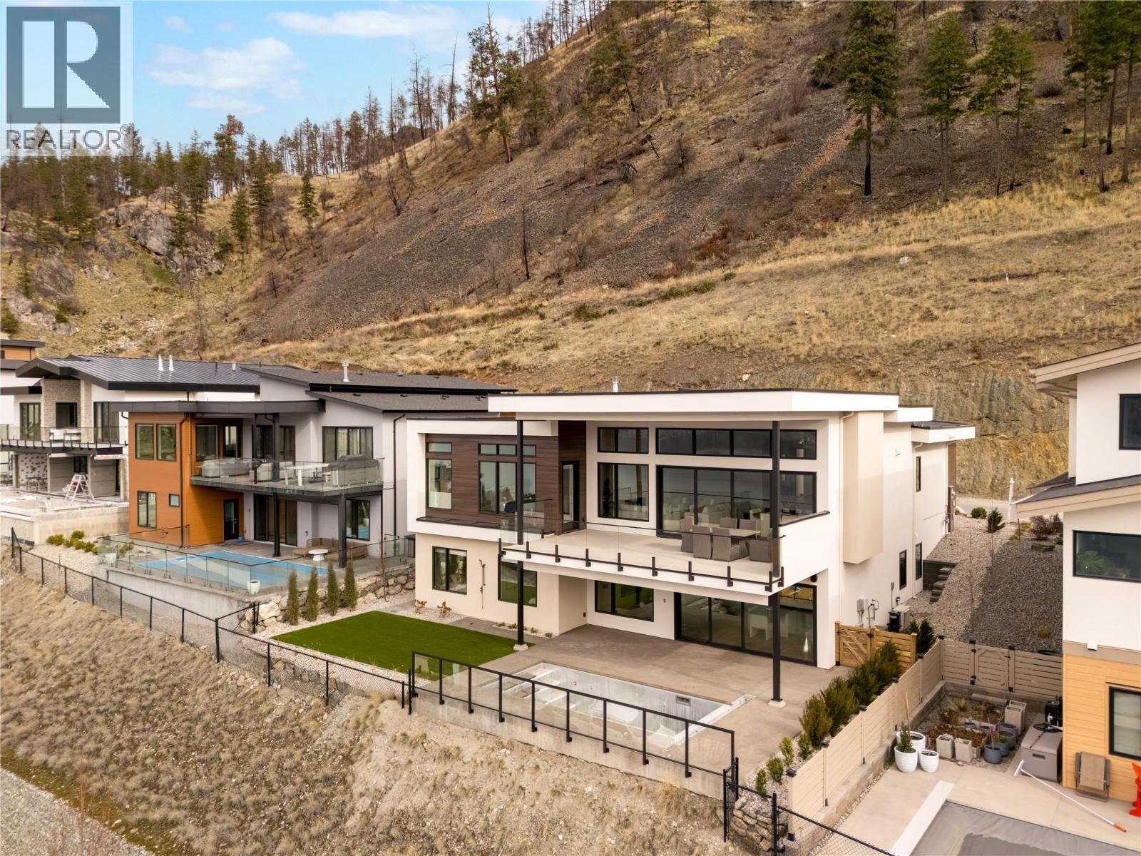  573 Clifton Court, Kelowna