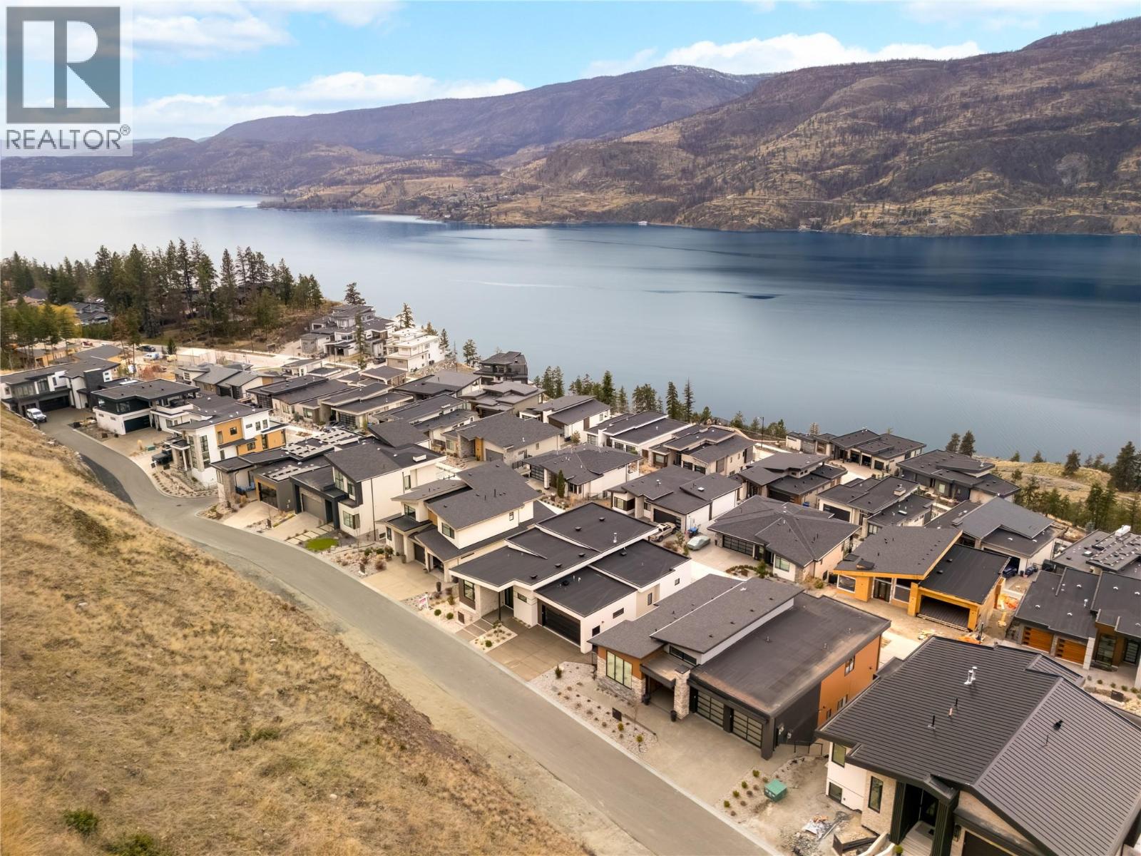  573 Clifton Court, Kelowna