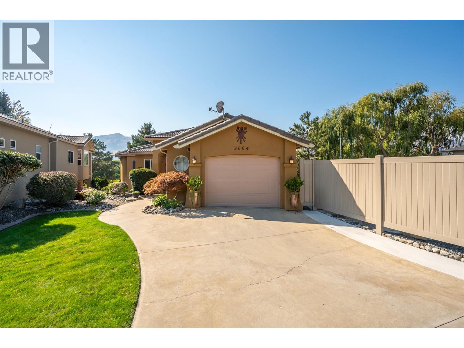 3604 LOBELIA Drive, Osoyoos