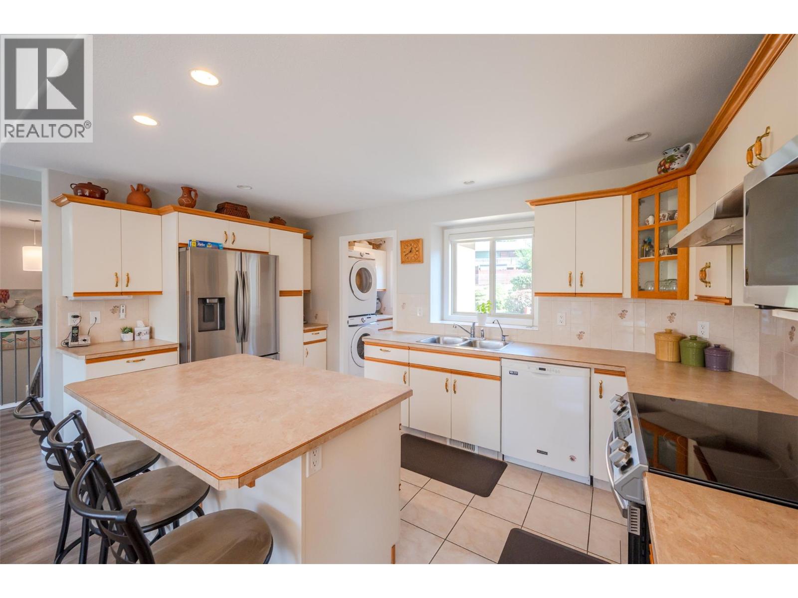 3604 LOBELIA Drive, Osoyoos